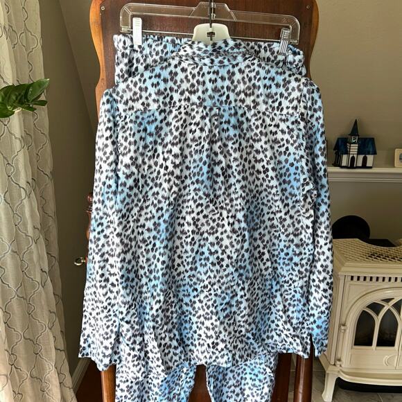 Victoria Secret women’s Pajama Set Size Medium Blue Black Leopard Print - Picture 5 of 10